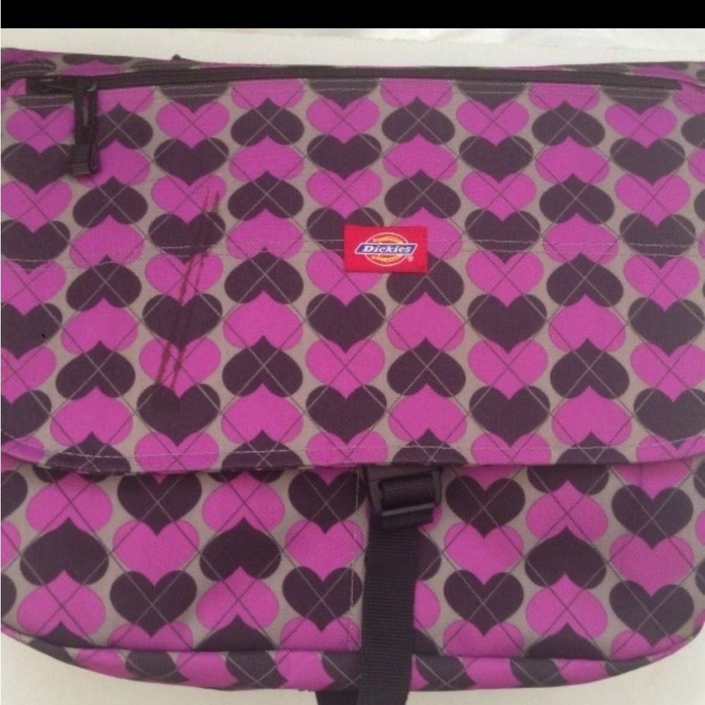 Dickies Heart Pattern Messenger Bag